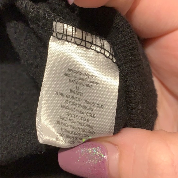 Vintage Minnie Mouse sweater! - Picture 4 of 4